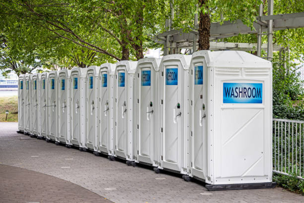 Porta potty delivery and setup in Embreeville, TN